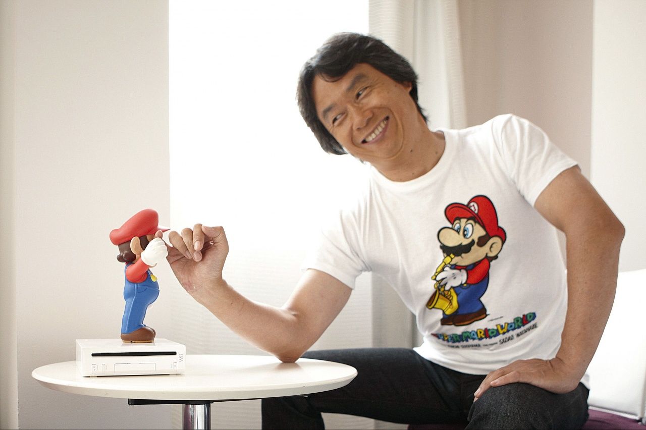 Young Shigeru Miyamoto Ponders Whether He's A Manager Or Game